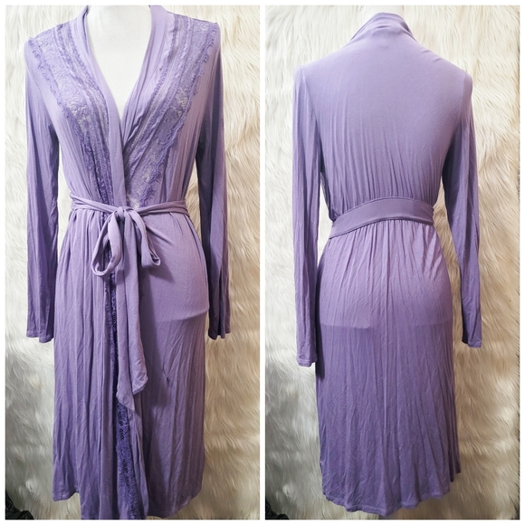 Jessica Simpson Other - Jessica Simpson Nursing Robe